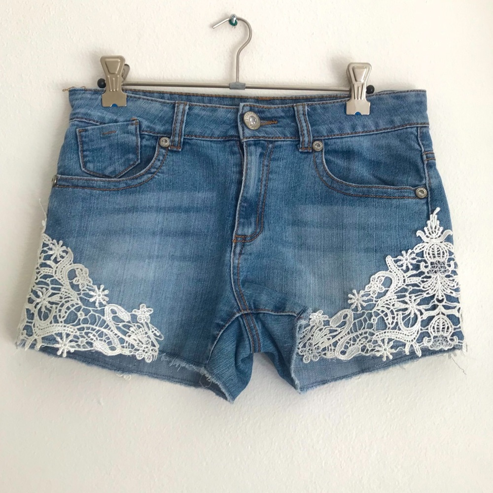 GUESS denim shorts - Picture 1 of 7